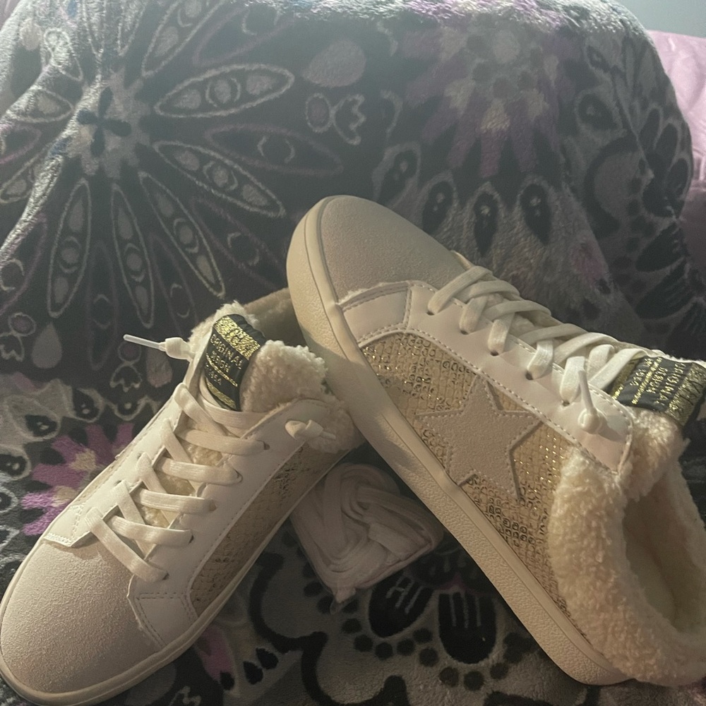 Vintage Havana sneakers brand new size 7.5